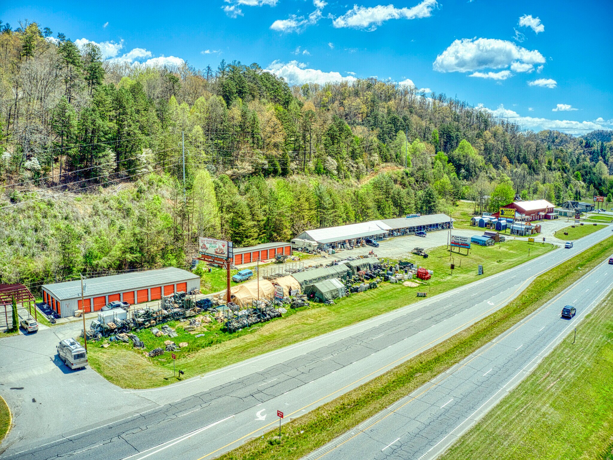 5262 US Highway 74 W, Whittier, NC for sale Primary Photo- Image 1 of 1