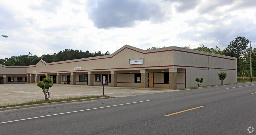 951 Prim Ave, Graceville, FL for lease - Building Photo - Image 2 of 6