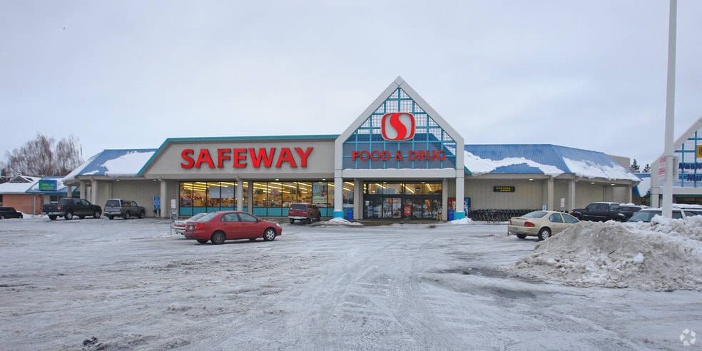 710-910 W Francis Ave, Spokane, WA for lease - Primary Photo - Image 3 of 14