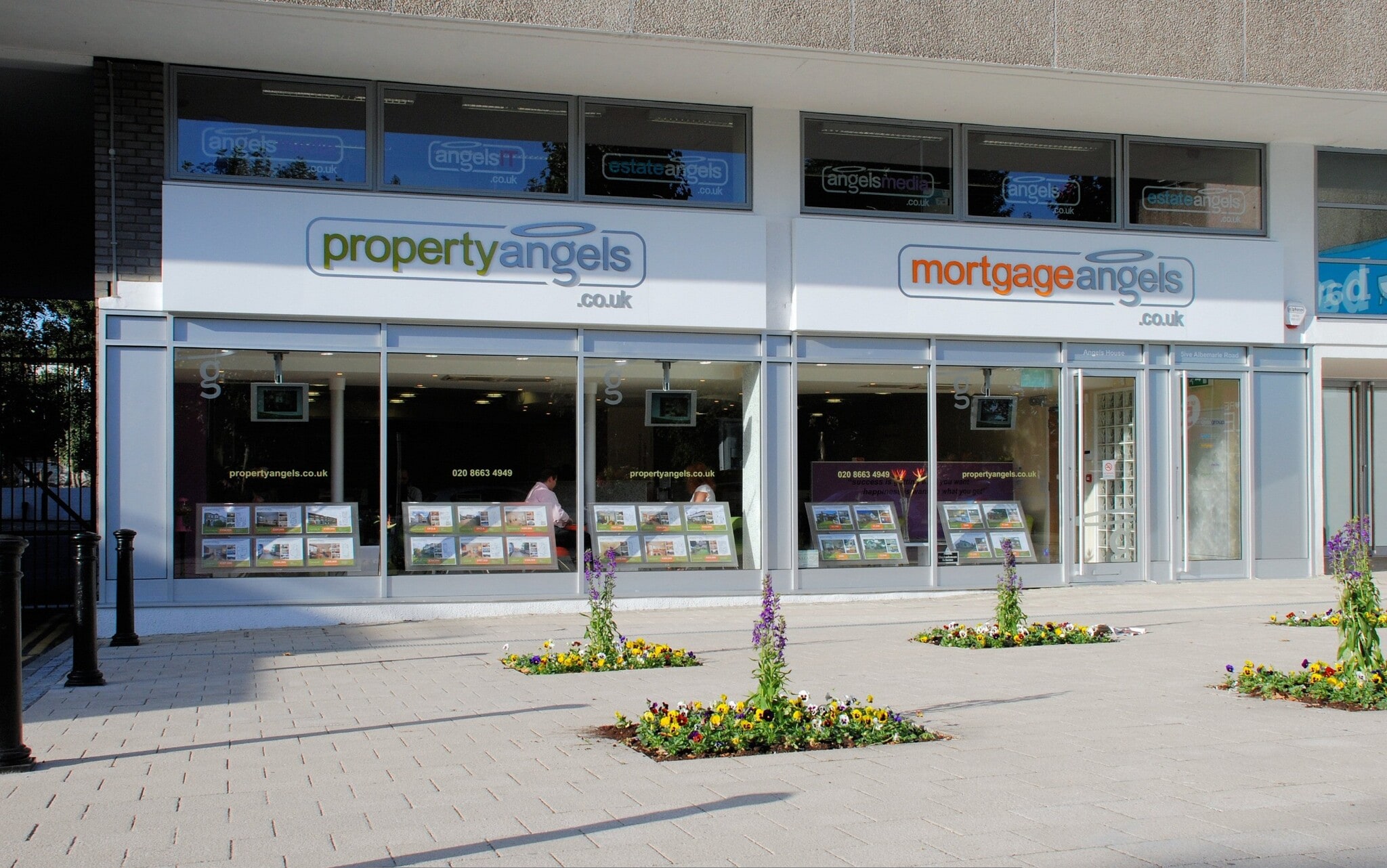 3-13 Albemarle Rd, Beckenham for sale Primary Photo- Image 1 of 1