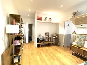 64 Rue Rambuteau, Paris for lease Interior Photo- Image 2 of 7