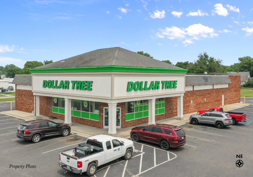 1320 Maple Ave, Terre Haute, IN for sale - Building Photo - Image 1 of 2