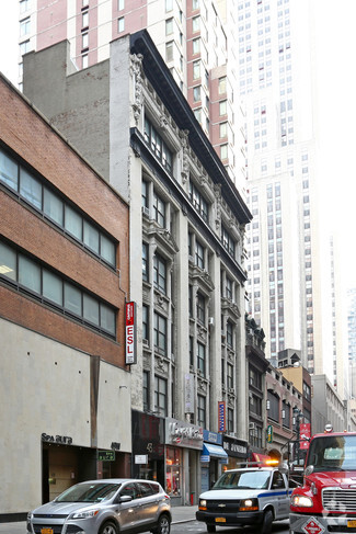 More details for 43-47 W 33rd St, New York, NY - Retail for Lease