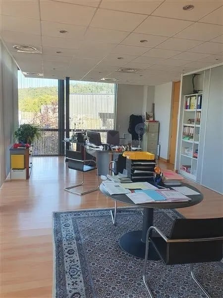 Office in Custines for sale Interior Photo- Image 1 of 7