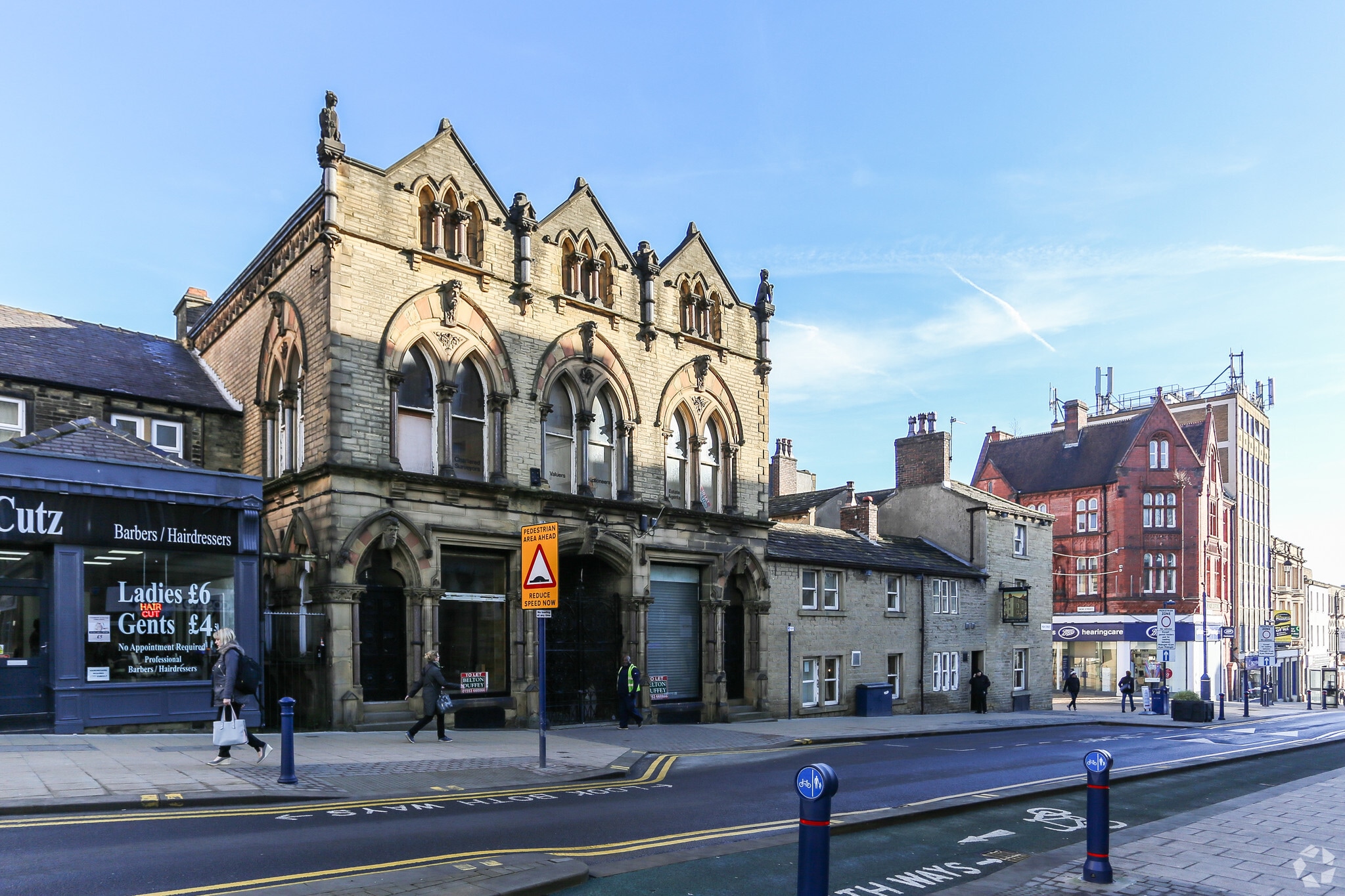4-6 High St, Huddersfield for sale Primary Photo- Image 1 of 1