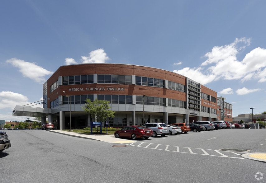 4300 Londonderry Rd, Harrisburg, PA 17109