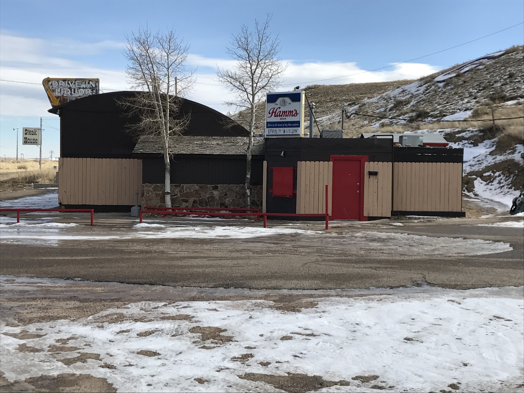 1136 US Highway 87, Glenrock, WY for sale Primary Photo- Image 1 of 1