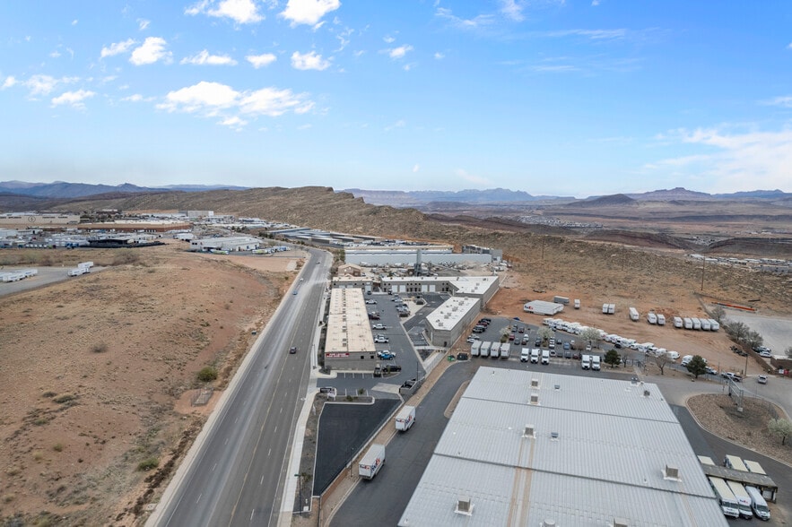 178 N Old Highway 91 hwy, Hurricane, UT for lease - Building Photo - Image 2 of 7