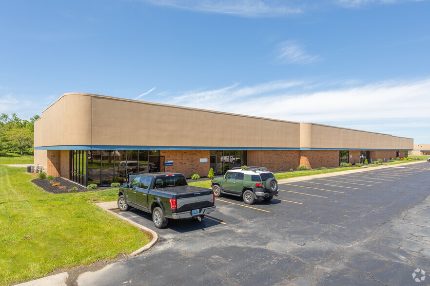 2790-2800 Circleport Dr, Erlanger, KY for lease - Building Photo - Image 2 of 6