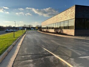 11020 W Plank Ct, Wauwatosa, WI for lease Building Photo- Image 1 of 7