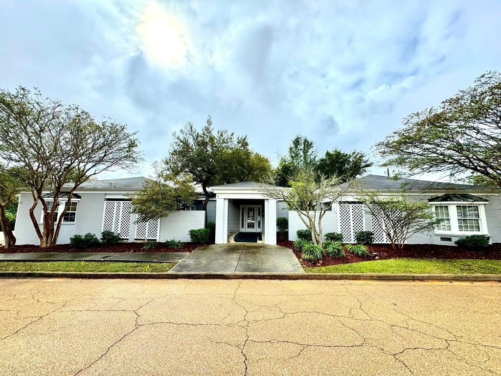 214 Justice St, Brookhaven, MS for sale Primary Photo- Image 1 of 12