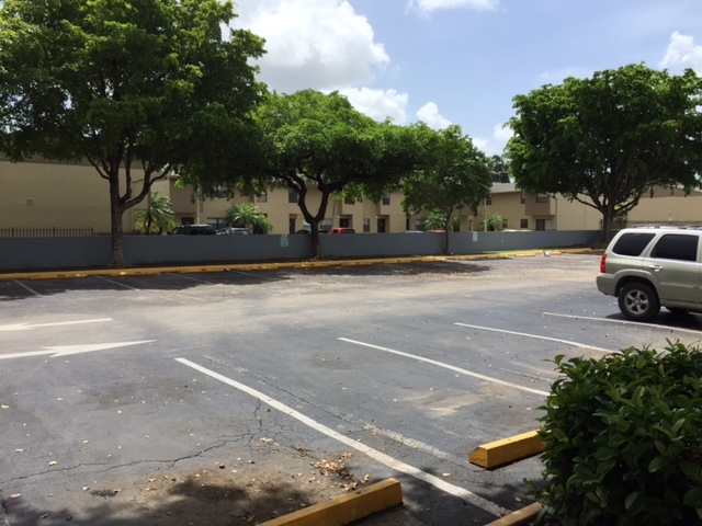 4445 W 16th Ave, Hialeah, FL for sale - Building Photo - Image 2 of 3