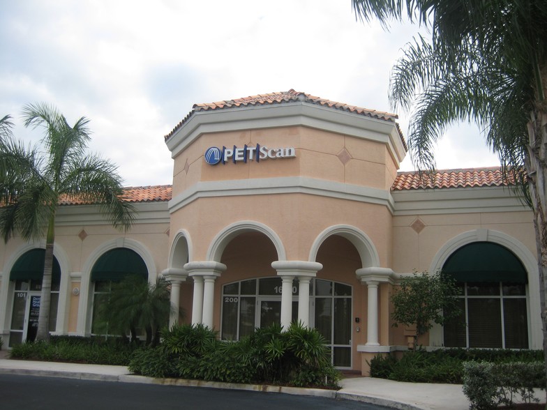 16110 Jog Rd, Delray Beach, FL for lease - Building Photo - Image 3 of 7