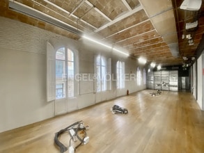 Office in Barcelona, Barcelona for lease Interior Photo- Image 2 of 20