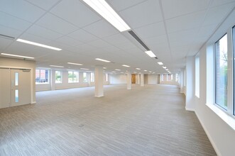 Styal Rd, Manchester for lease Interior Photo- Image 1 of 13