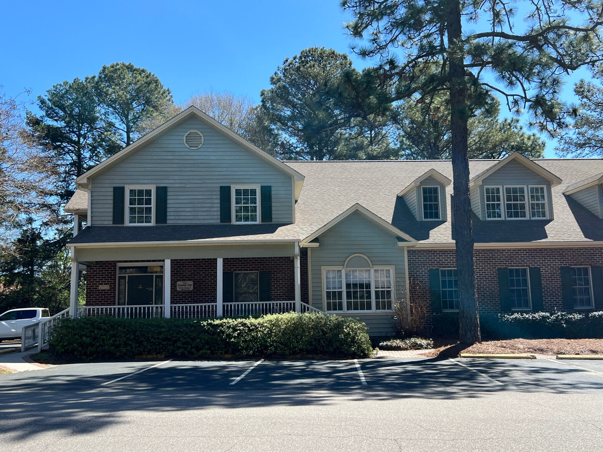10 Parker Ln, Pinehurst, NC for sale Building Photo- Image 1 of 1
