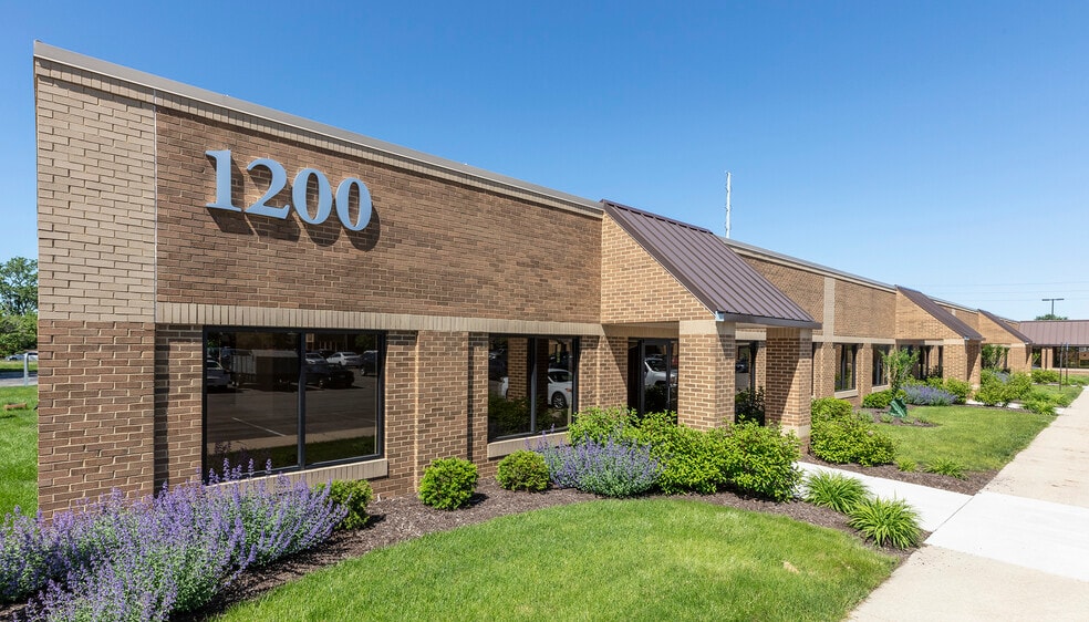 1300 Victors Way, Ann Arbor, MI for lease - Building Photo - Image 1 of 4