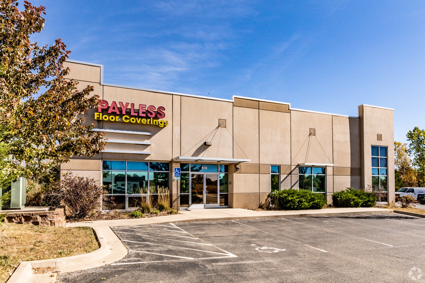 618-622 N Central, Olathe, KS for sale Primary Photo- Image 1 of 1