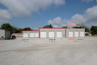 4175 Fargo Ave, Louisville, OH for lease Interior Photo- Image 1 of 6