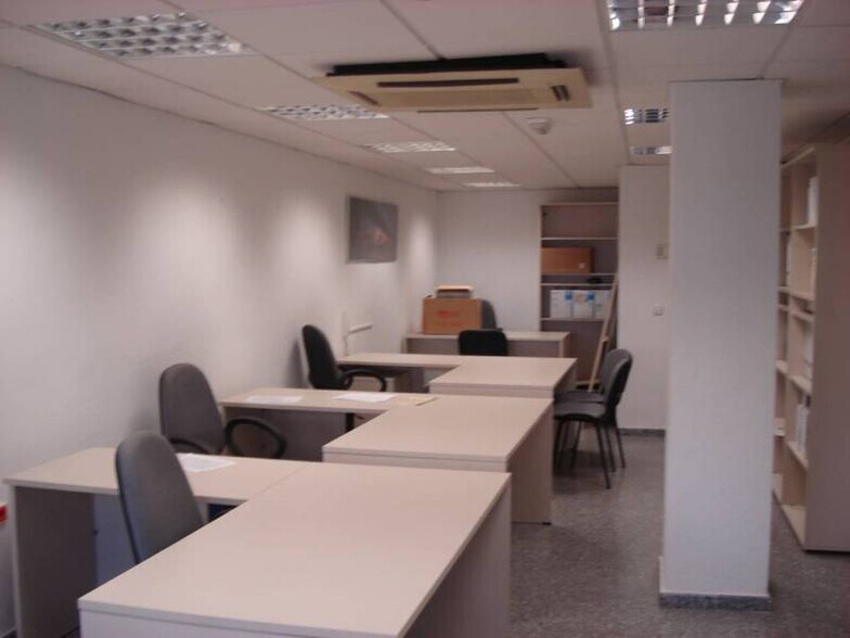 Office in El Ejido, Almería for lease - Building Photo - Image 3 of 7