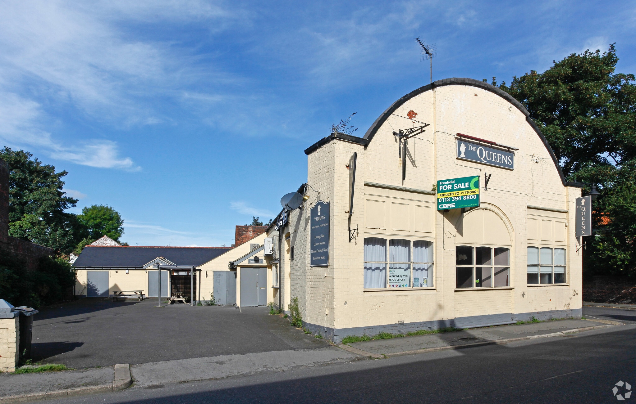 Queen St, Barton Upon Humber for sale Primary Photo- Image 1 of 1