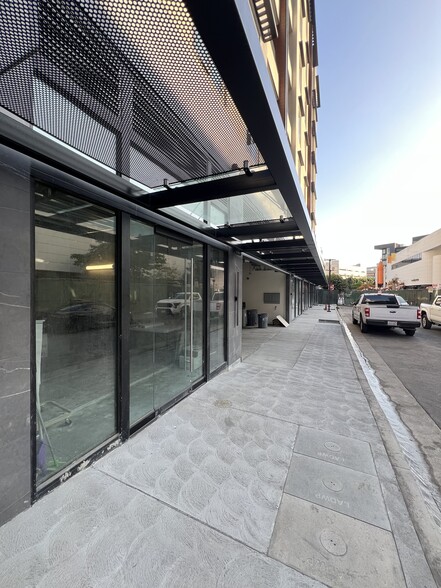 118 Astronaut Ellison S. Onizuka St, Los Angeles, CA for lease - Building Photo - Image 1 of 10