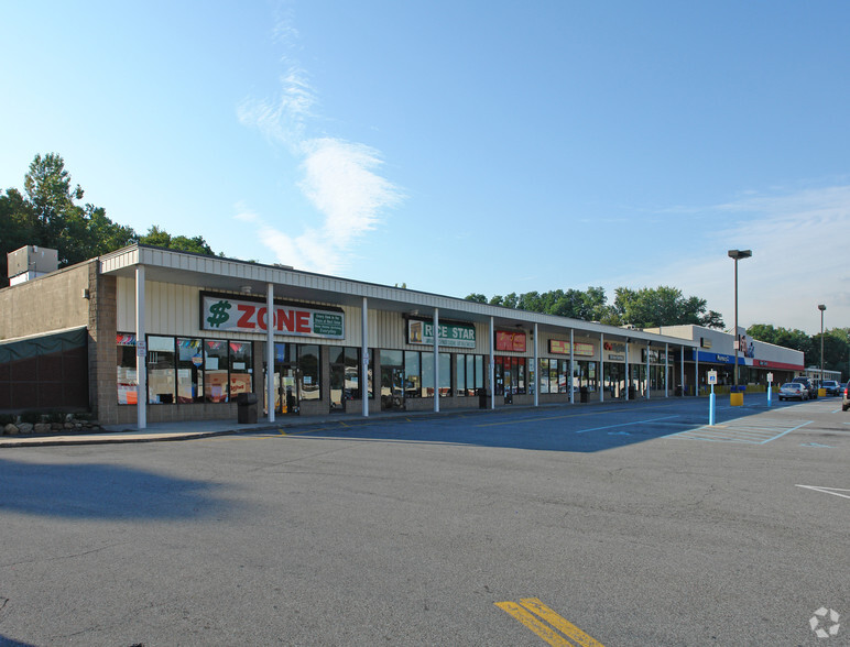 2500-2540 Central Park Ave, Yonkers, NY for sale - Primary Photo - Image 1 of 1