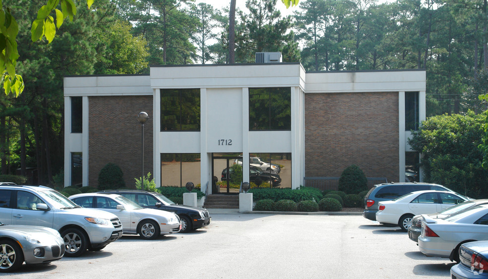 1712 St Julian Pl, Columbia, SC for lease - Building Photo - Image 2 of 4