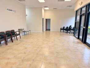 911 E Industrial Cir, Cape Coral, FL for lease Interior Photo- Image 2 of 9