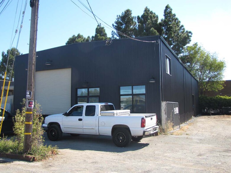 120 Gary Pl, San Rafael, CA for lease - Building Photo - Image 2 of 3