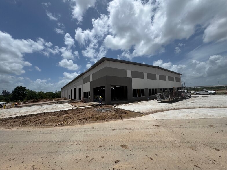 0 N Main St, Pearland, TX for lease - Building Photo - Image 2 of 7