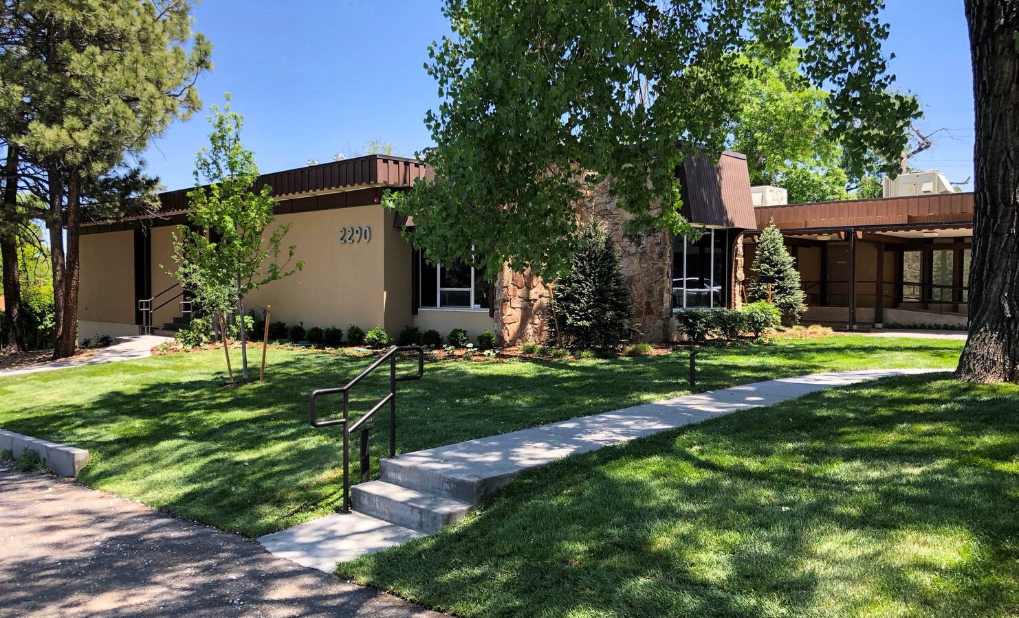 2290 Kipling St, Lakewood, CO 80215