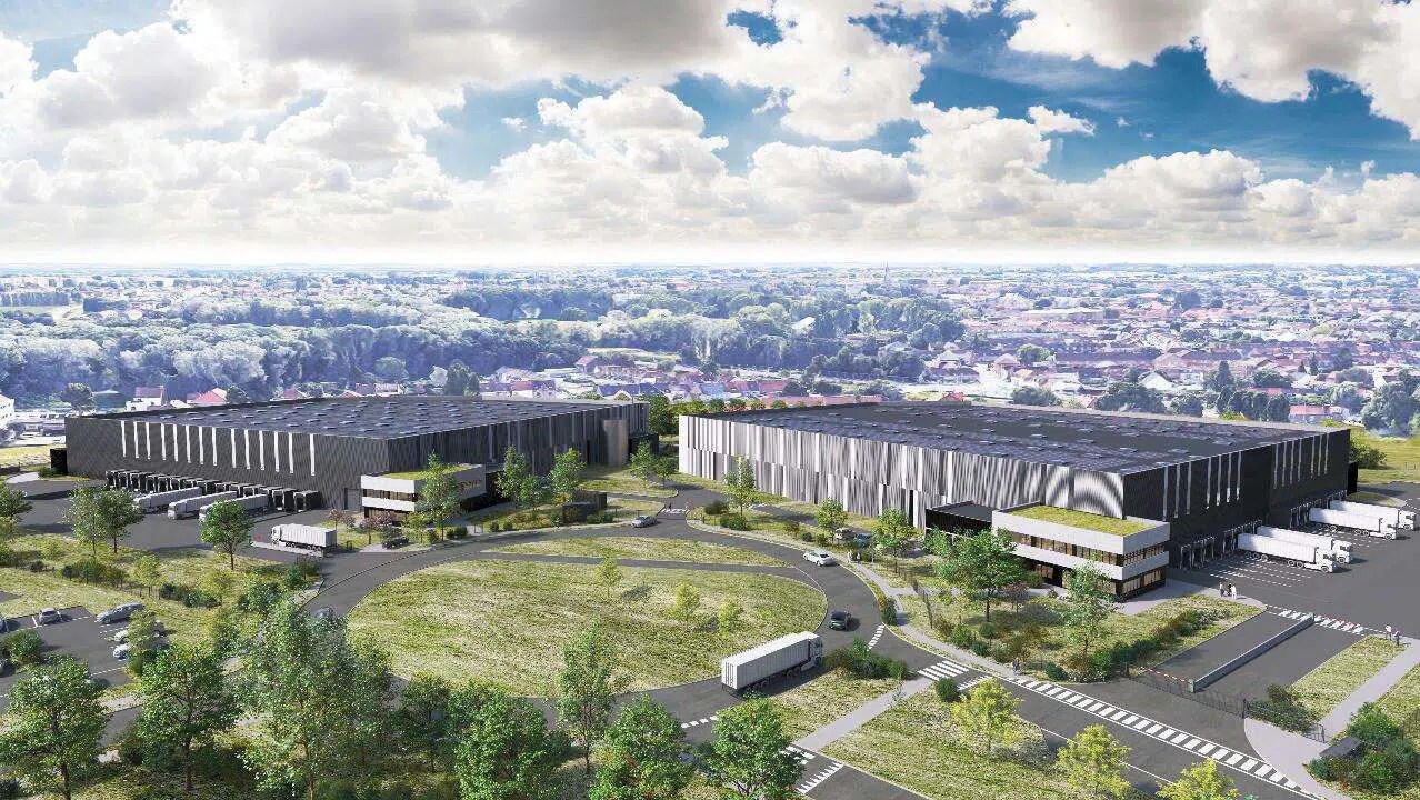 Industrial in Wattrelos for sale Building Photo- Image 1 of 4