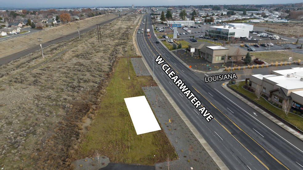 8504 W Clearwater Ave, Kennewick, WA for lease - Building Photo - Image 3 of 6