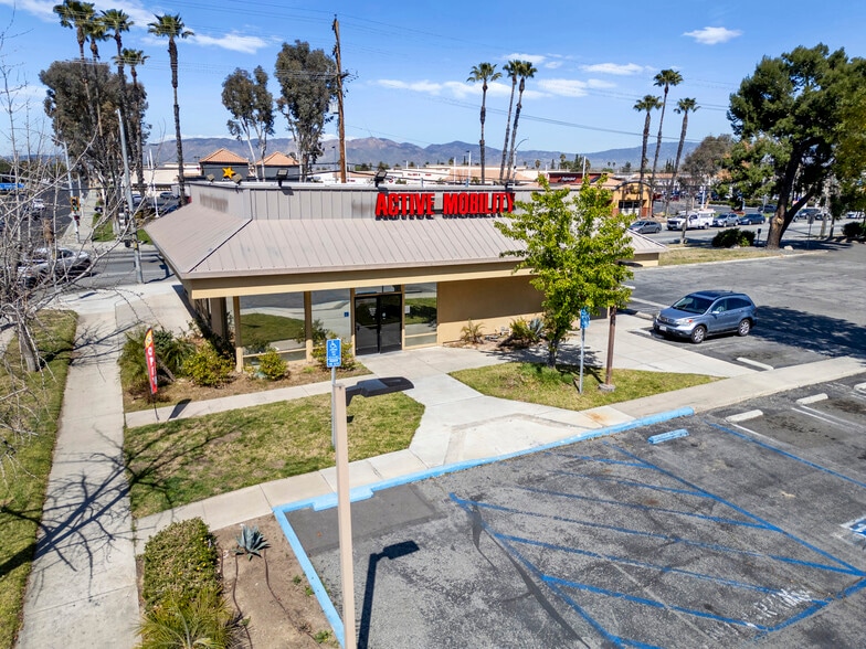 103 E Stetson Ave, Hemet, CA for sale - Building Photo - Image 1 of 13