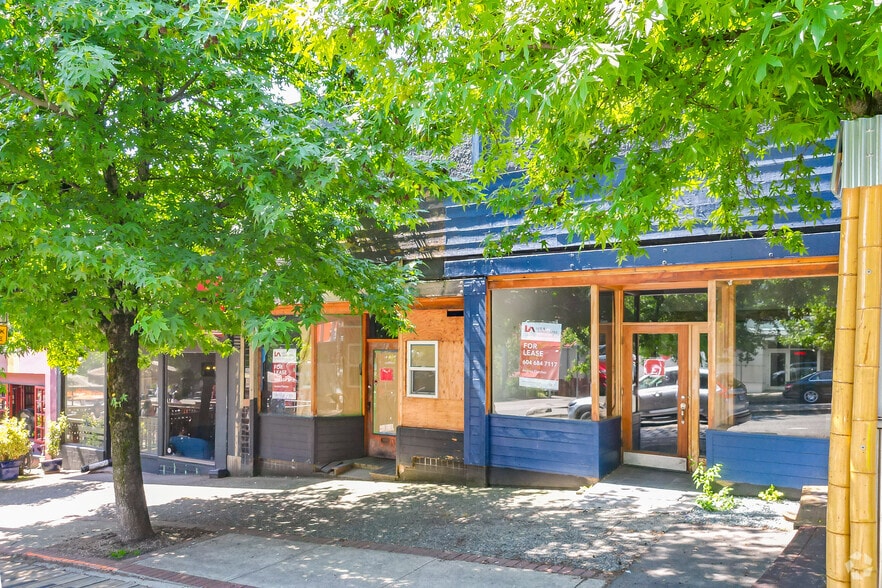 13 Lonsdale Ave, North Vancouver, BC for lease - Primary Photo - Image 1 of 2