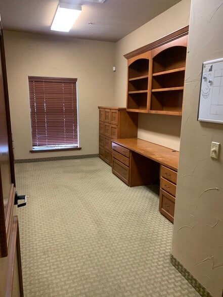 1511 W McDermott Dr, Allen, TX for sale - Interior Photo - Image 3 of 5