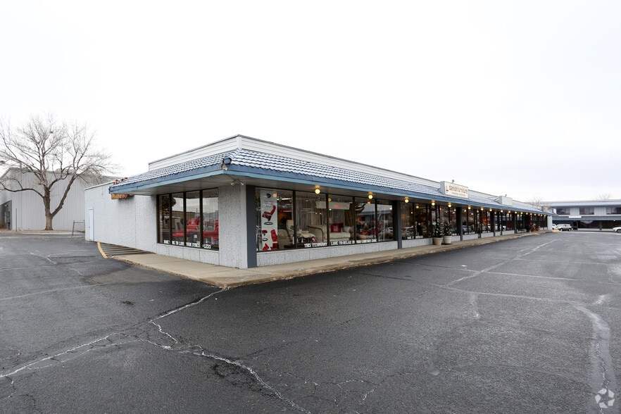 1440 Nelson Rd, Longmont, CO for sale - Building Photo - Image 2 of 9