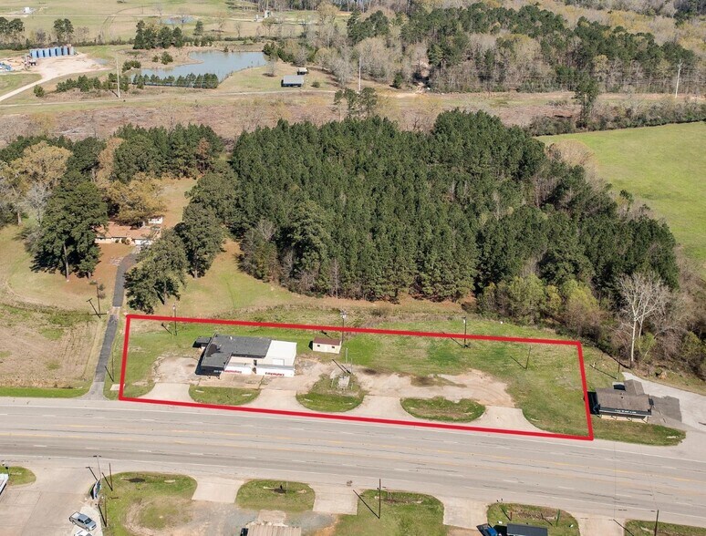 13069 US Highway 84 E, Joaquin, TX for sale - Primary Photo - Image 1 of 1