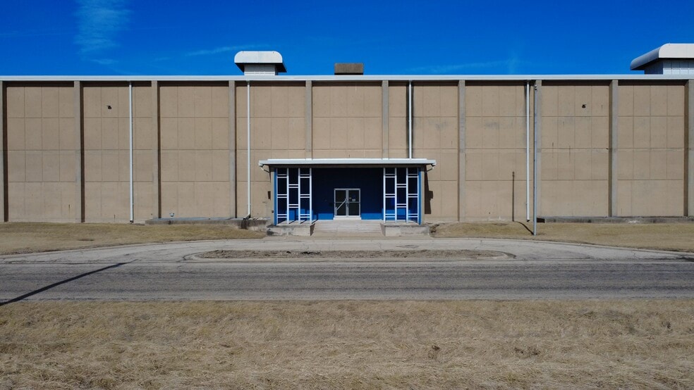 2869 N 3501st Rd, Seneca, IL for sale - Commercial Listing Video - Image 2 of 56