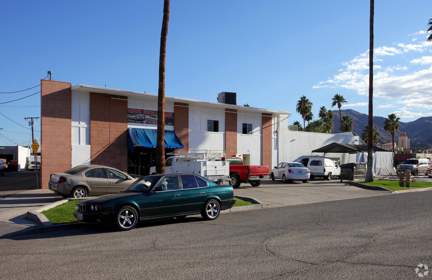 68688 Perez Rd, Cathedral City, CA 92234