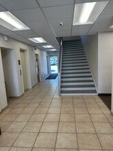 31 Oak St, Patchogue, NY for lease Interior Photo- Image 2 of 4