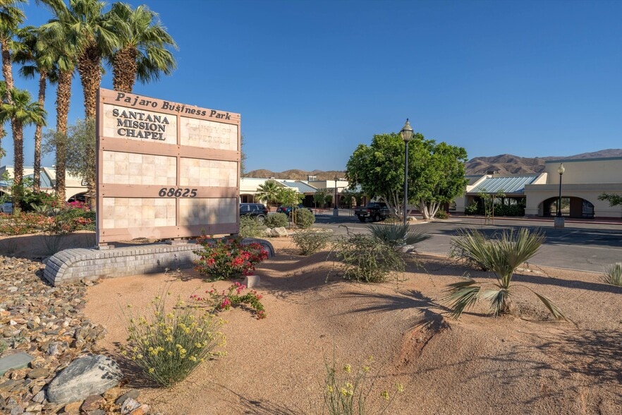 68615 Perez Rd, Cathedral City, CA for lease - Building Photo - Image 2 of 14