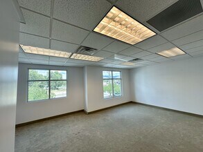 58-78 E 2700 S, Salt Lake City, UT for lease Interior Photo- Image 2 of 3