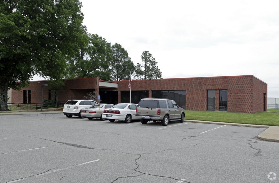 8274 Hacks Cross Rd, Olive Branch, MS for lease - Building Photo - Image 2 of 4