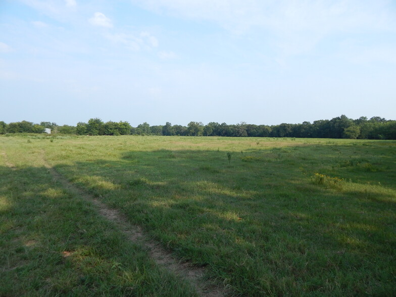 Lot 7 7th St, Bogata, TX for sale - Primary Photo - Image 1 of 1