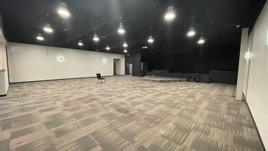19407 Park Row, Houston, TX for lease Interior Photo- Image 2 of 5