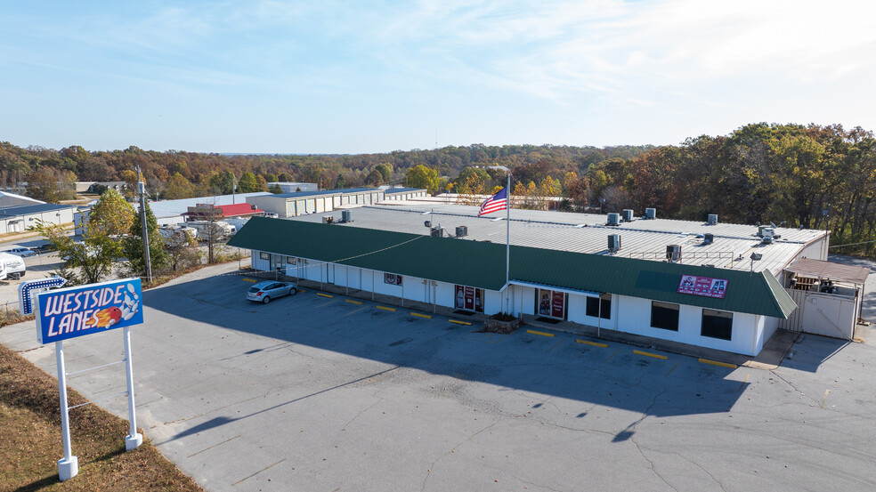 107 Highway O, Gravois Mills, MO for sale - Building Photo - Image 1 of 6