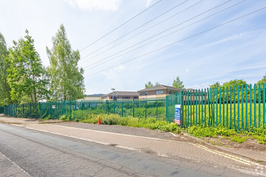 Rennie Hogg Rd, Nottingham for lease - Building Photo - Image 3 of 3