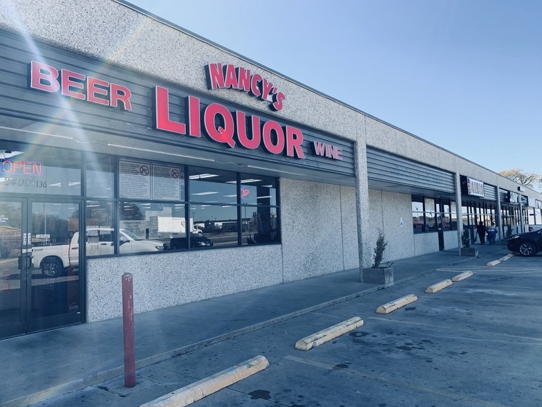 2400 Meacham Blvd, Fort Worth, TX for lease - Building Photo - Image 1 of 8